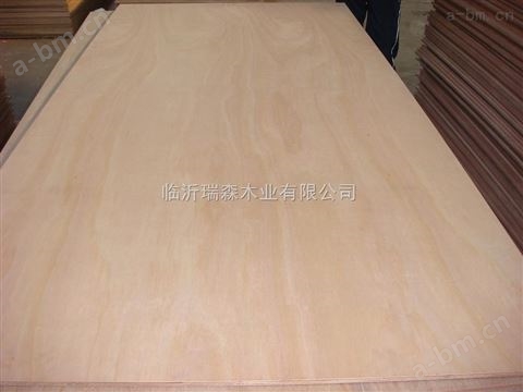 漂白杨木多层板杨木包装板9mm胶合板包装箱板板材